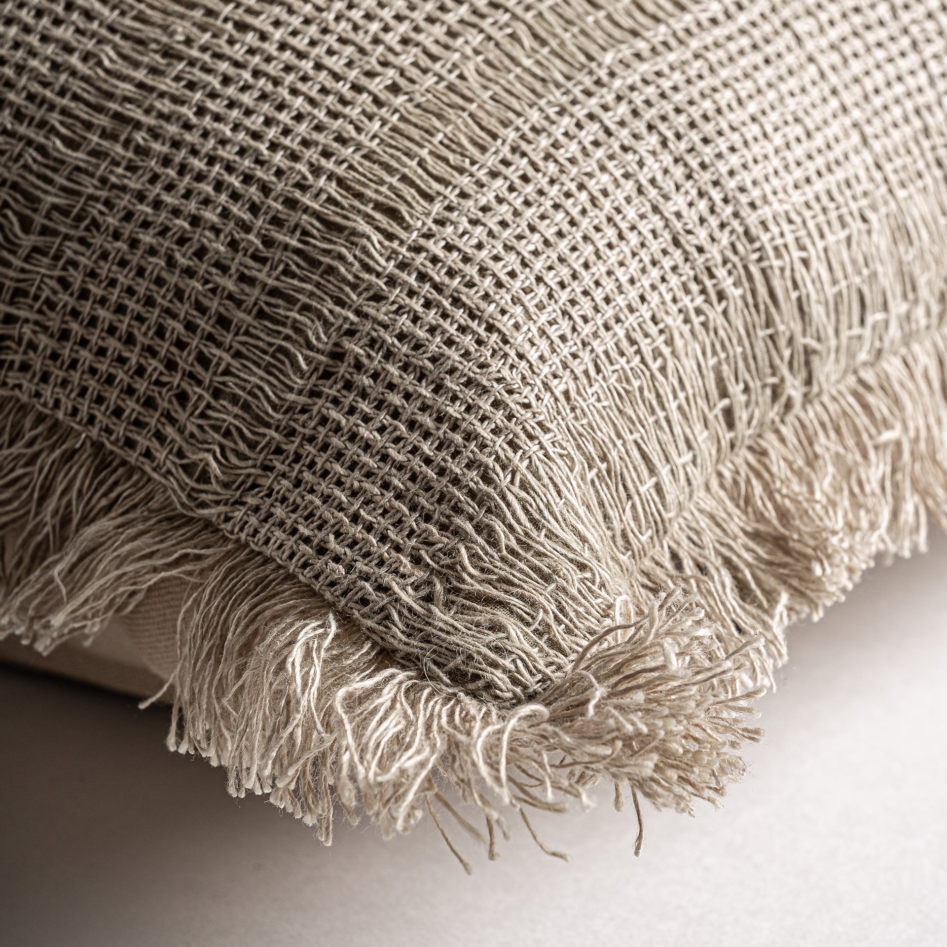 EDER CUSHION